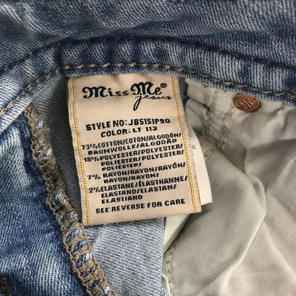 Miss Me Boyfriend Capri Jeans Womens 24 Light Wash Distressed - Picture 5 of 8
